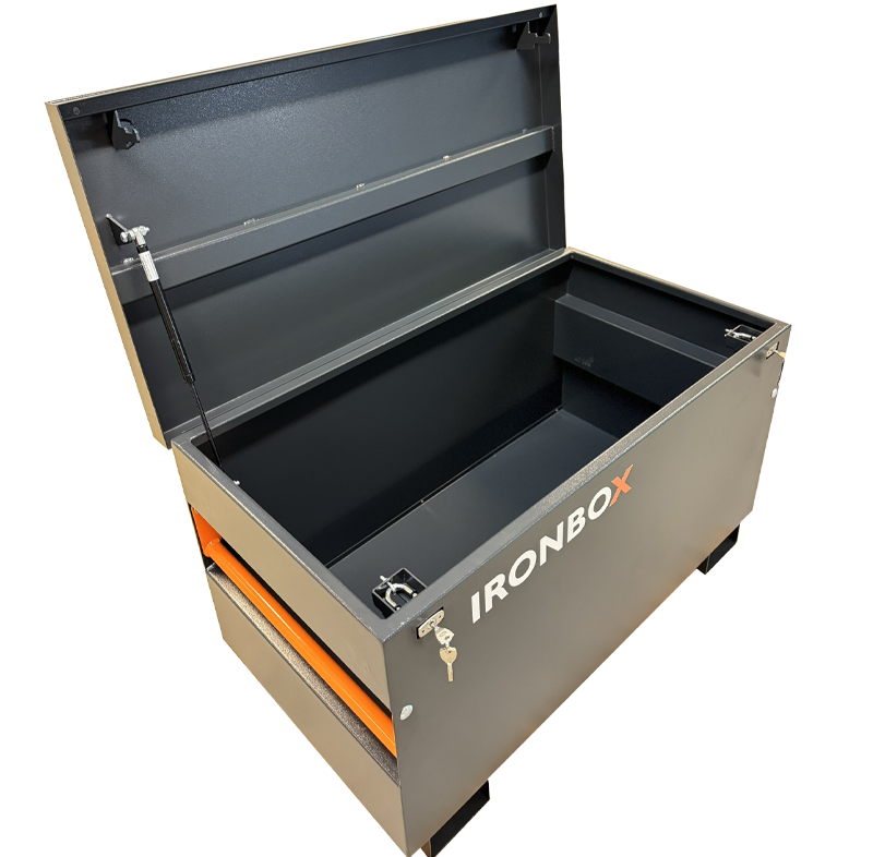 Ironbox-L-oppen2