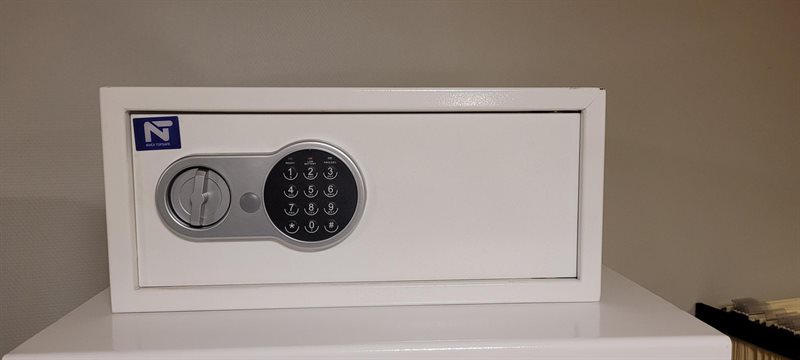 Prisvärt värdesskyddsskåp - Fyndskåp - transportskadat