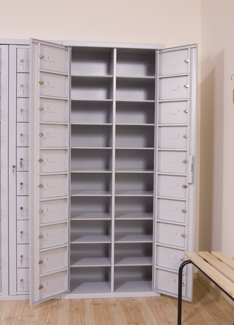 Multi-Compartment Locker Cabinet with 20 Doors | FFS20